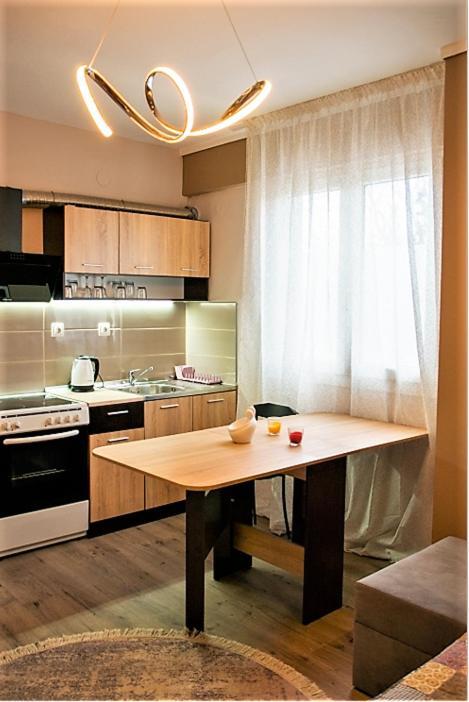 סלוניקי Jukebox Suite 2 Bedrooms - Big Balcony מראה חיצוני תמונה