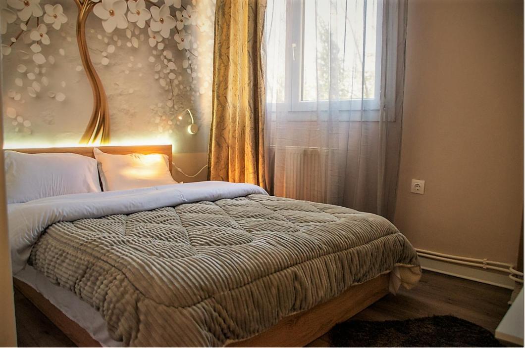 סלוניקי Jukebox Suite 2 Bedrooms - Big Balcony מראה חיצוני תמונה