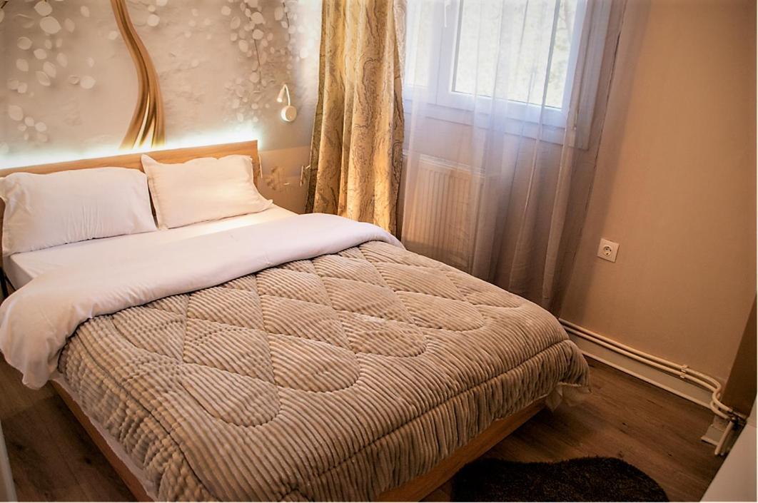 סלוניקי Jukebox Suite 2 Bedrooms - Big Balcony מראה חיצוני תמונה